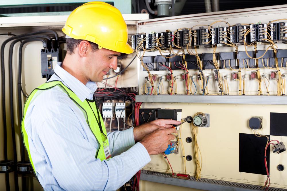 Licensed Electricians: Different Types and What They Do
