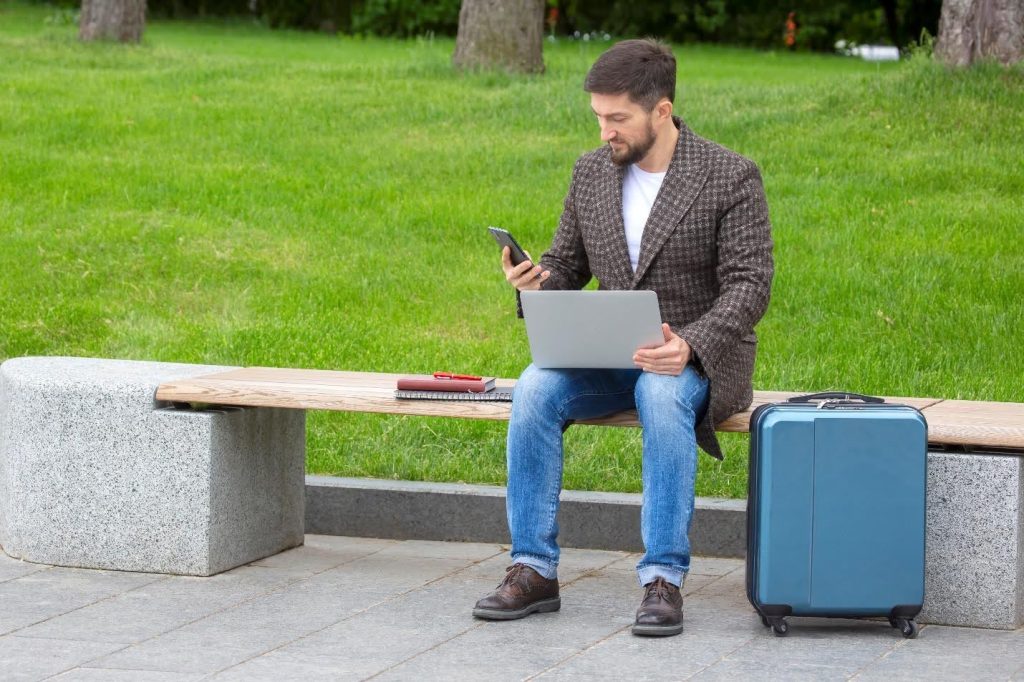 Stay Connected with eSIM for Your Upcoming Business Trip